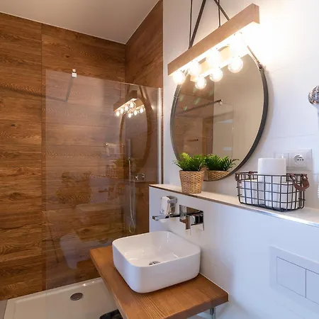 Rum i privatbostad Goscinne Cichosza *