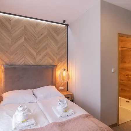 Rum i privatbostad Goscinne Cichosza *